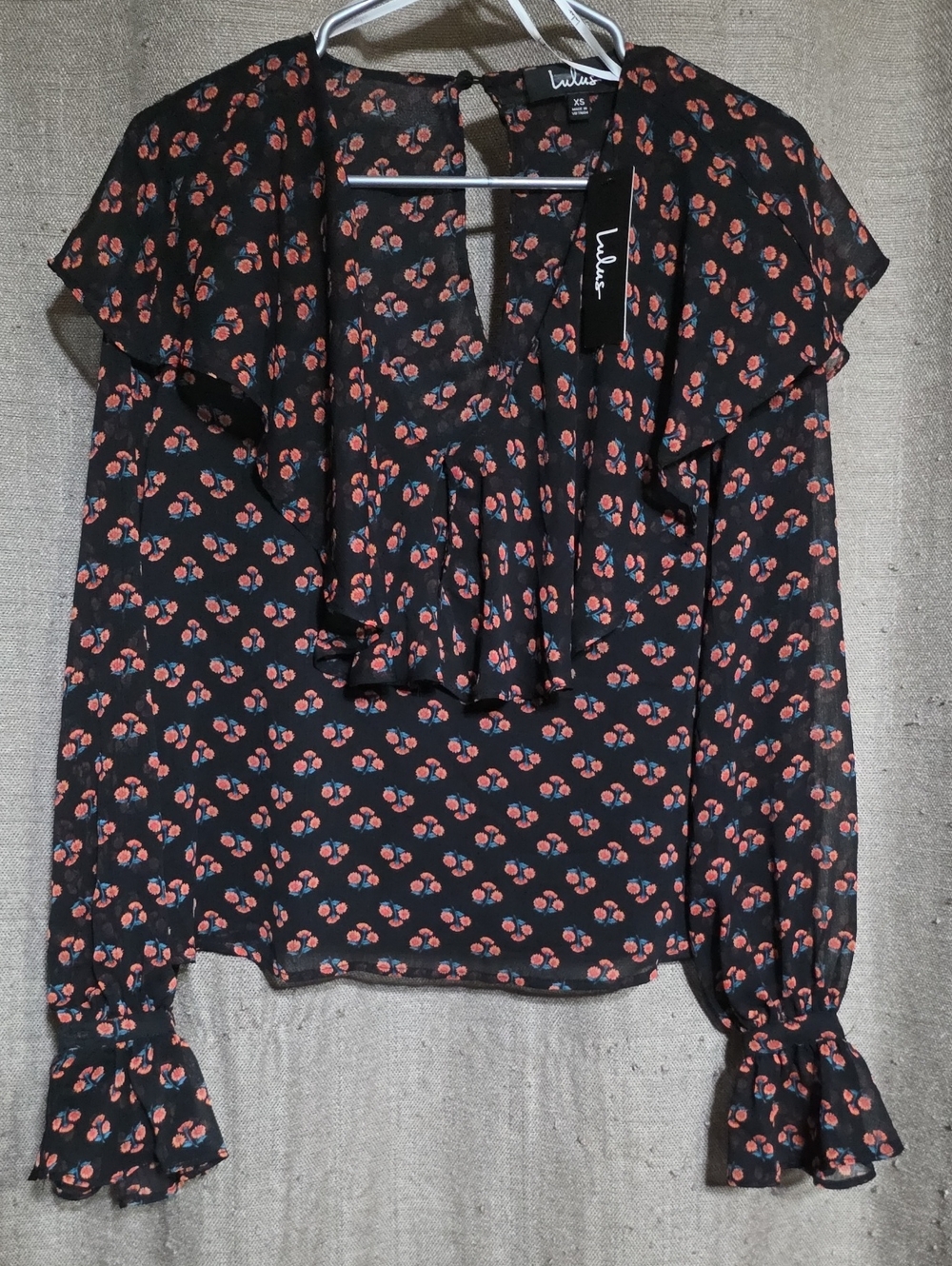 NWT Lulu's SZ XS Black Blouse with Coral Pink Floral Details Long Sleeved
